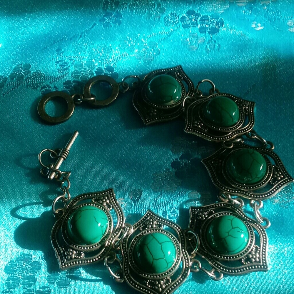 Vintage Bracelate